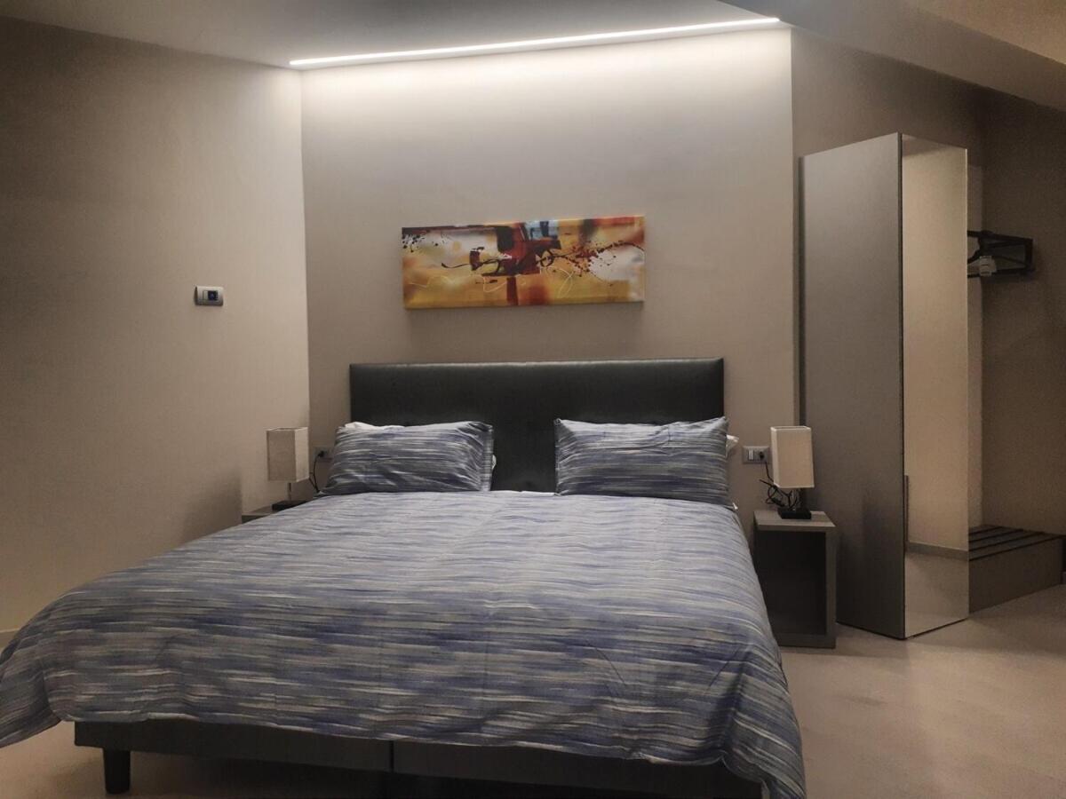 Smart Apartment Sei Chiese - Twa ボローニャ エクステリア 写真